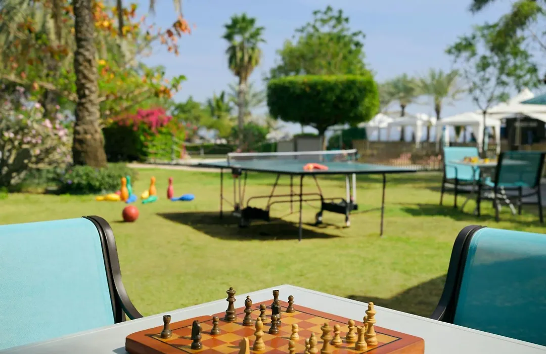 Le Meridien Al Aqah Beach Resort-1