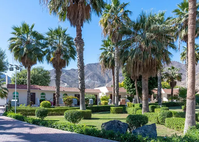 Sandy Beach Hotel & Resort Al Aqah