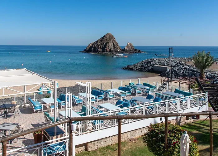 Sandy Beach Hotel & Resort Al Aqah