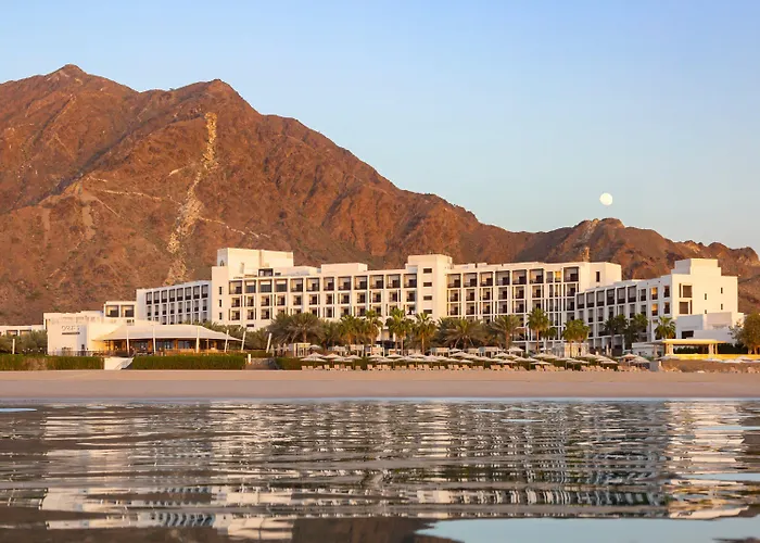 Intercontinental Fujairah Resort By Ihg Al Aqah